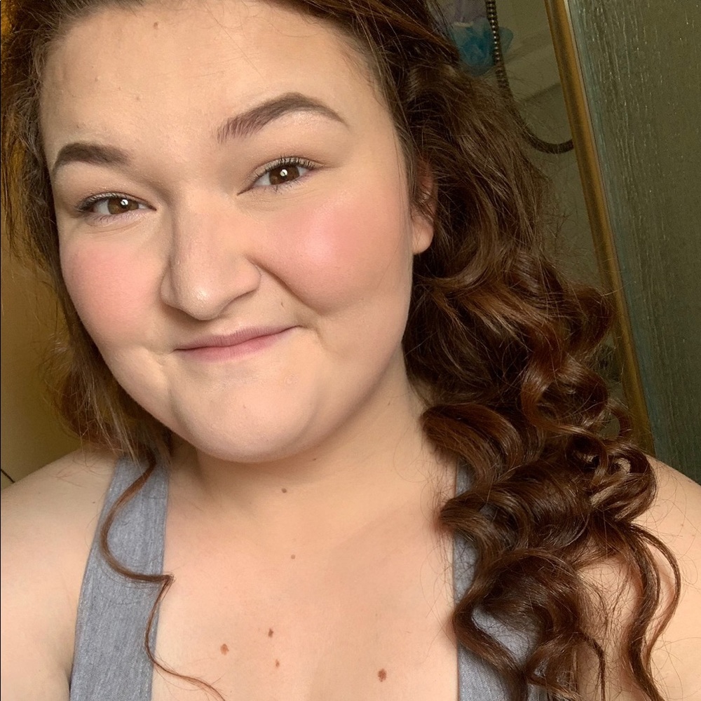 Meet your Posher, Mckenzie